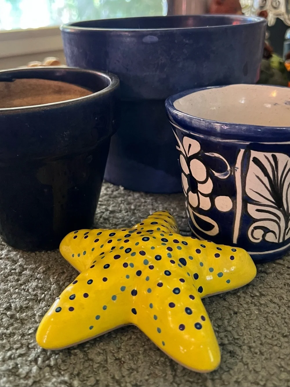 Vintage lot 4 Deep Purple planters and hand painted starfish No chips